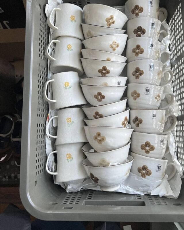 トップページ | カネ三商店｜明治二六年創業の陶磁器商｜クラフトマン